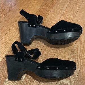 House of Harlow 1960 Black Platform Mules